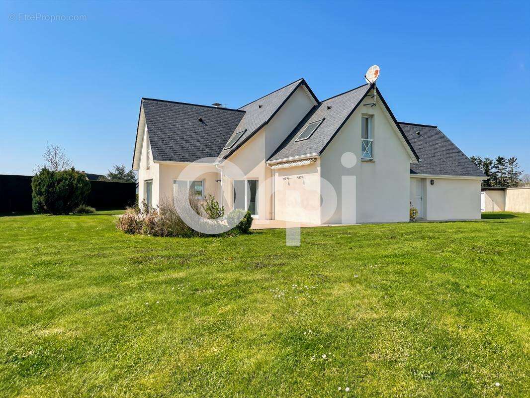 Maison à GAUVILLE-LA-CAMPAGNE