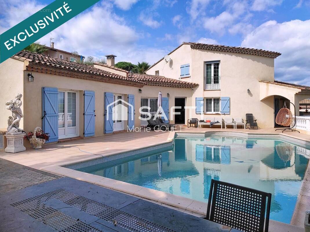 Photo 1 - Maison à FREJUS