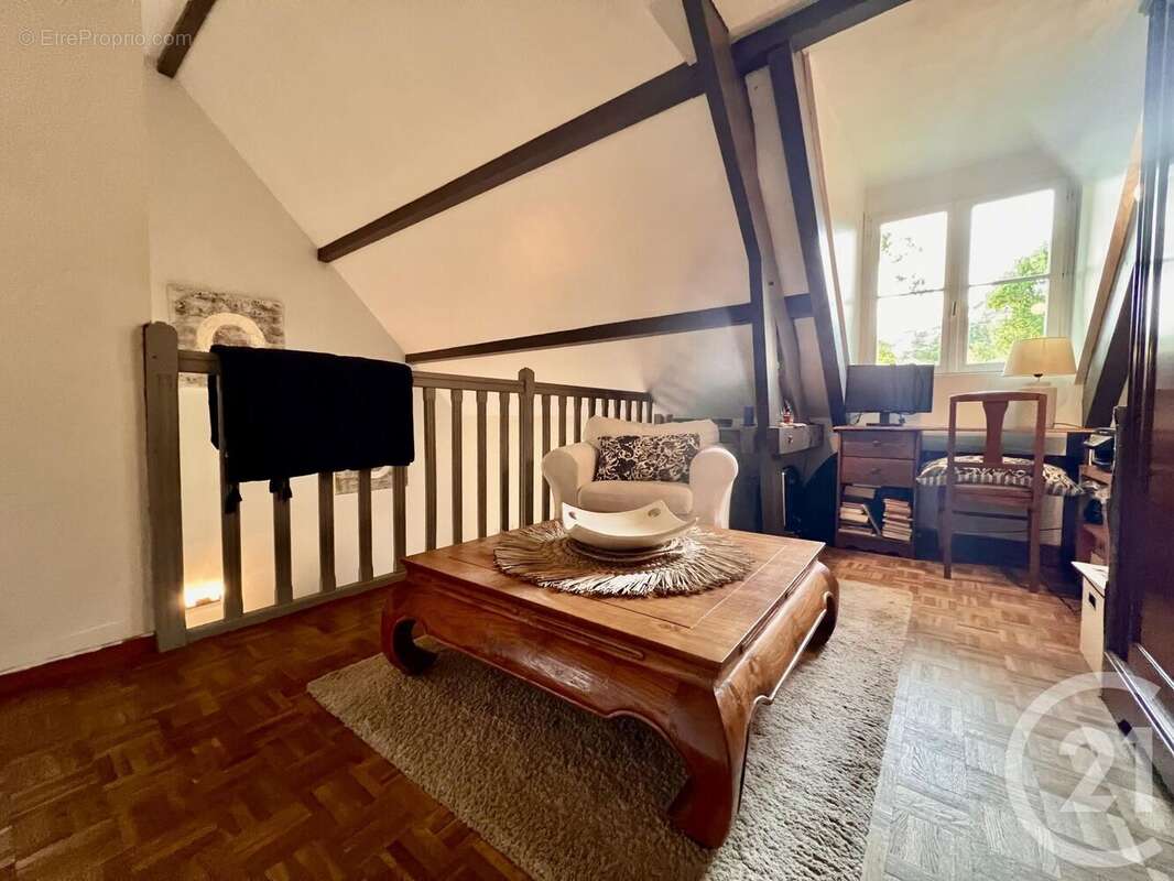 Maison à ARBONNE-LA-FORET