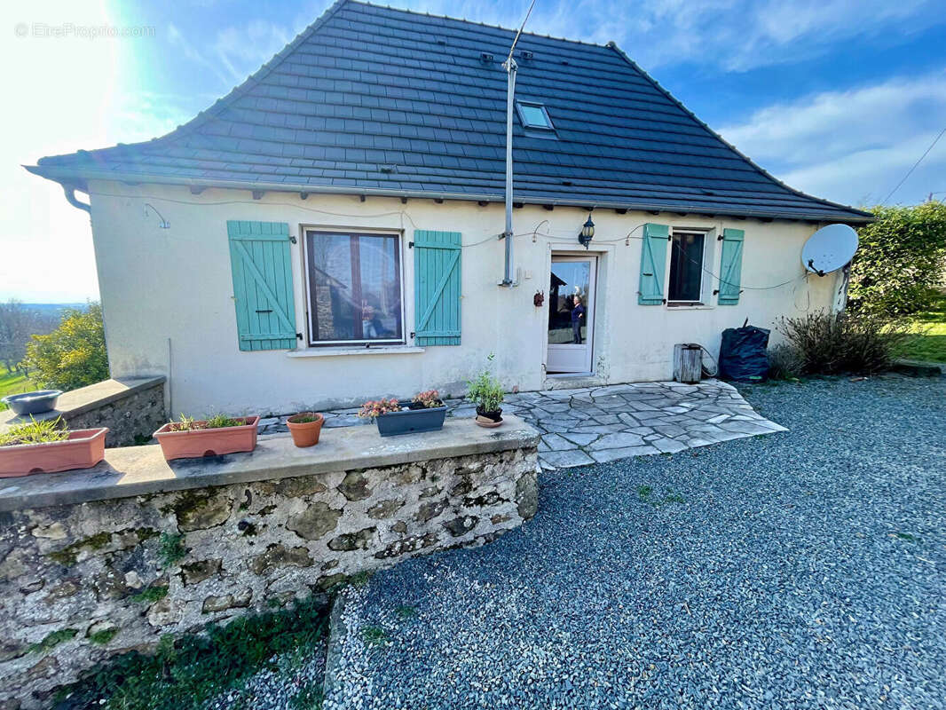Maison à LASCAUX
