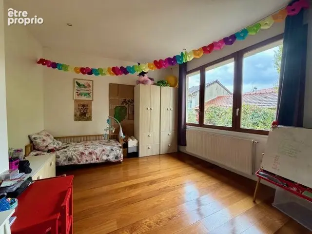 Commerce 220 m² à Bagnolet  - photo 6
