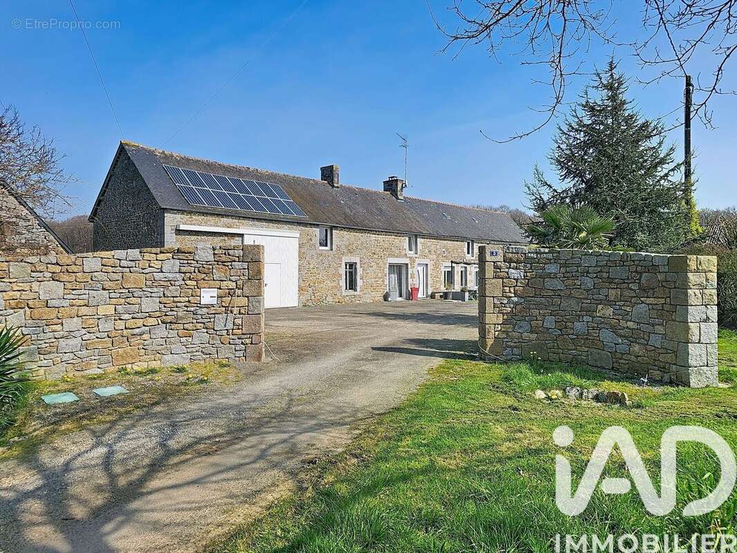 Photo 3 - Maison à MONTOURS