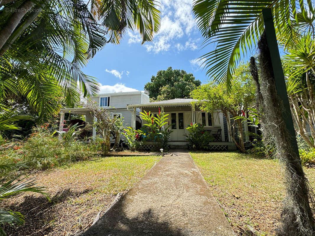 Maison à SAINT-DENIS