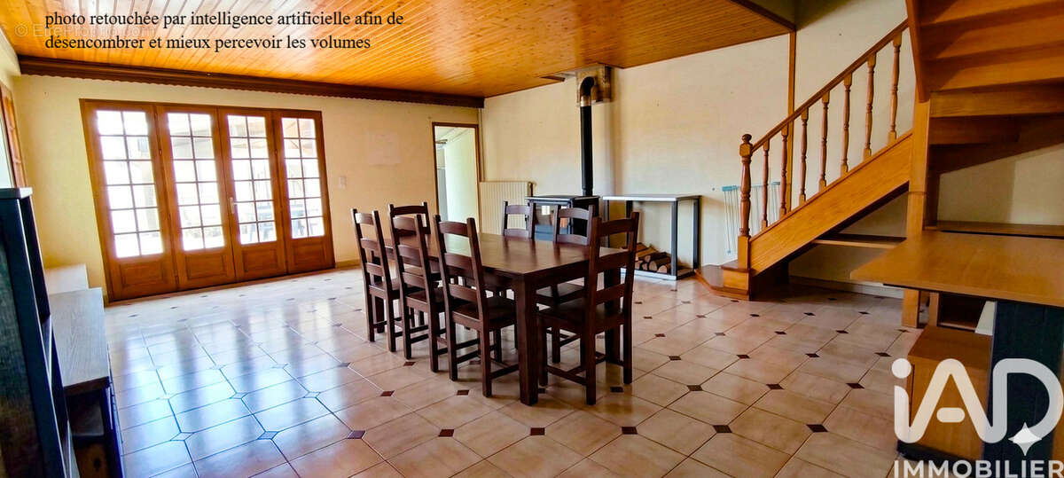 Maison 374 m² à Saint-Georges-De-Longuepierre  - photo 7