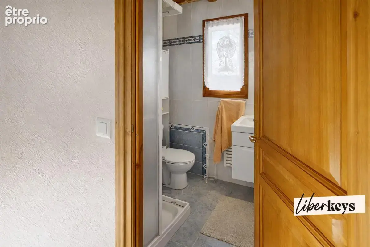 Chalet 79m² Allos - Vue imprenable sur le Seignus - Clé en main - photo 9