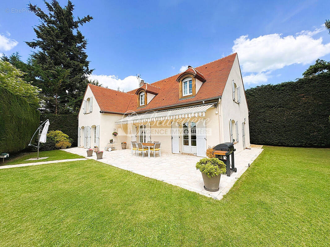 Maison à BETHEMONT-LA-FORET
