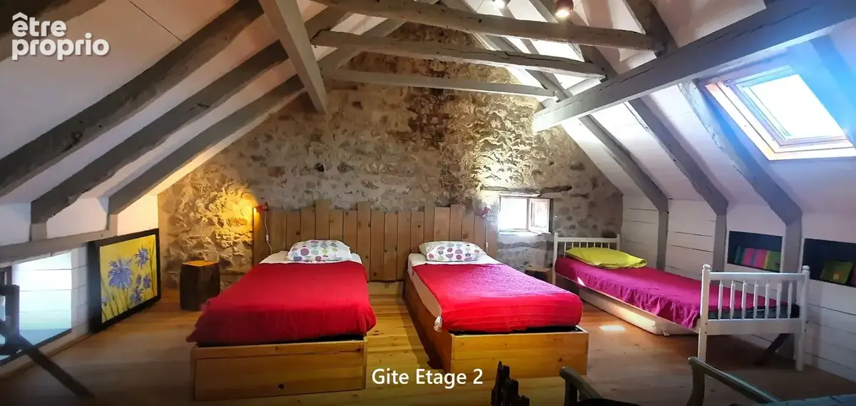 Maison en pierre avec gîte, piscine naturelle et vue - 3 500 m² - photo 16