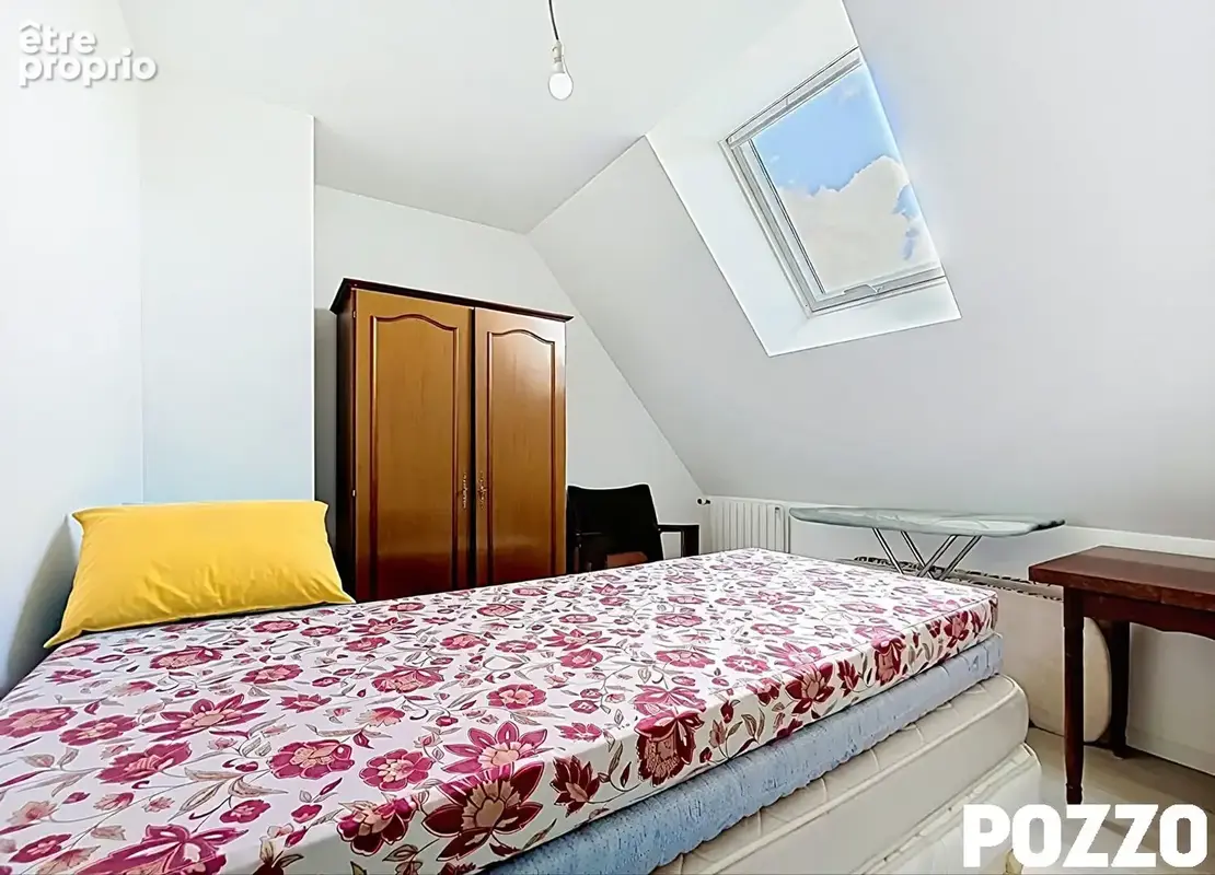 A Vendre - Grandparigny - Maison 6 pièce(s) 142 m² - VIE DE PLAIN-PIED - QUALITE DE CONSTRUCTION - photo 17