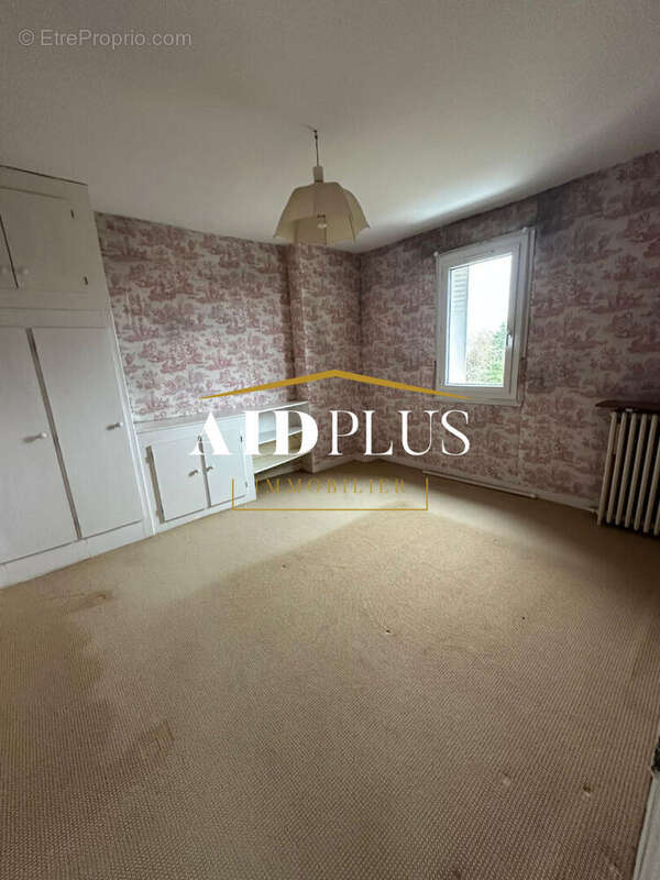 Maison à SAINT-PRIX