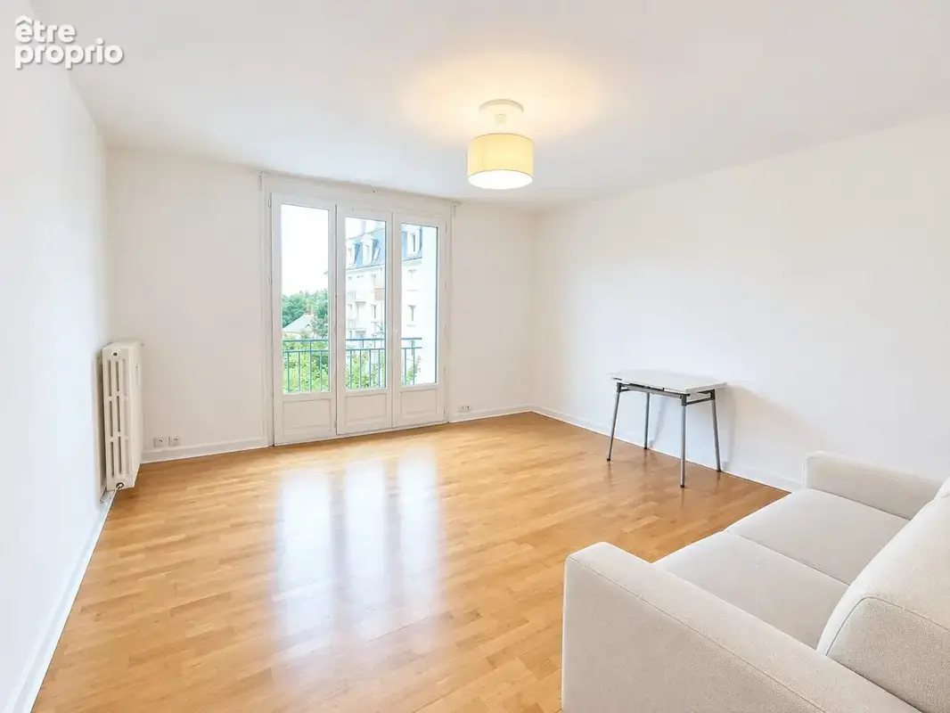 Appartement 3 pièces 65 m² à vendre à Saint-Cyr-Sur-Loire (37540) - photo 2