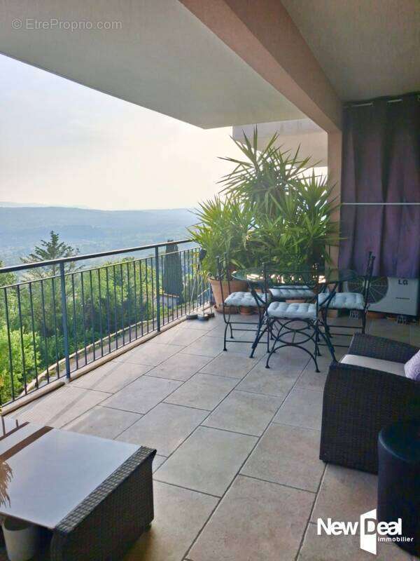 Appartement à MONTAUROUX