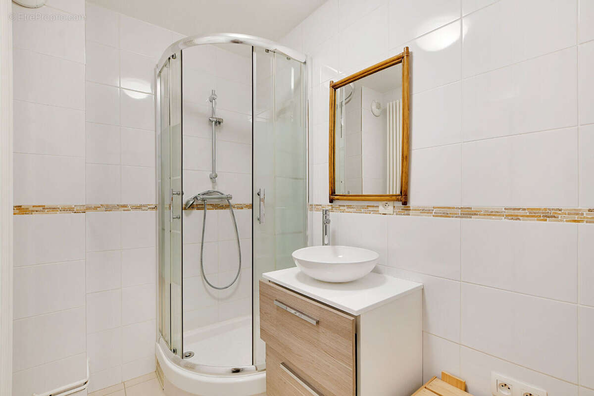 Appartement à PARIS-19E