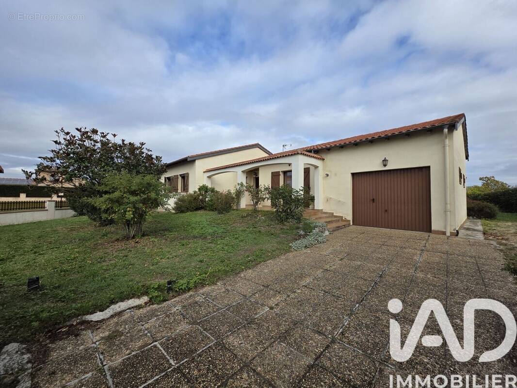 Photo 1 - Maison à EAUNES