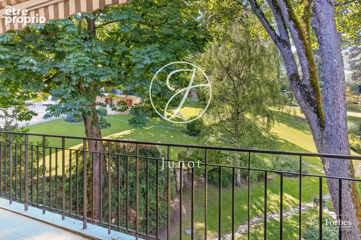 Ville-d'Avray - CENTRE - Appartement de 95,15 m² avec balcon - photo 18