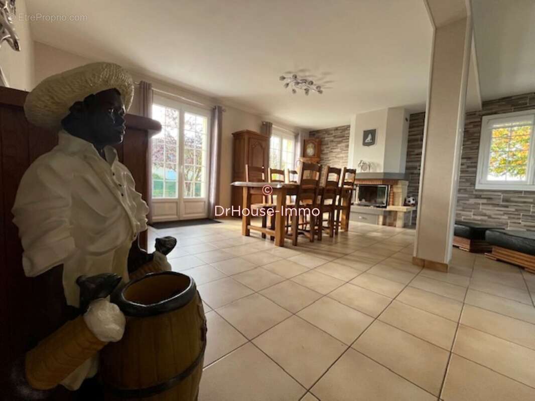 Maison à CREULLY