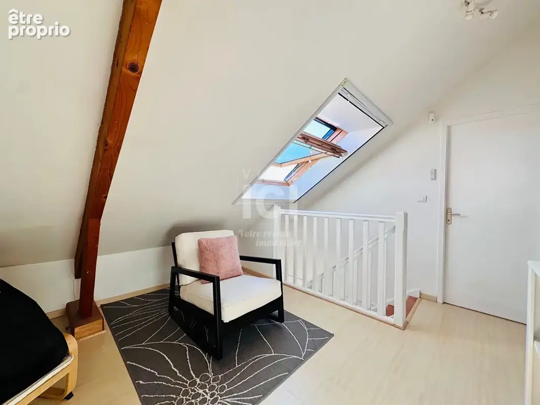 Maison  Vie de Plain - Pied familiale - 5 chambres - Petit Mars - Bourg - 155m² - photo 15