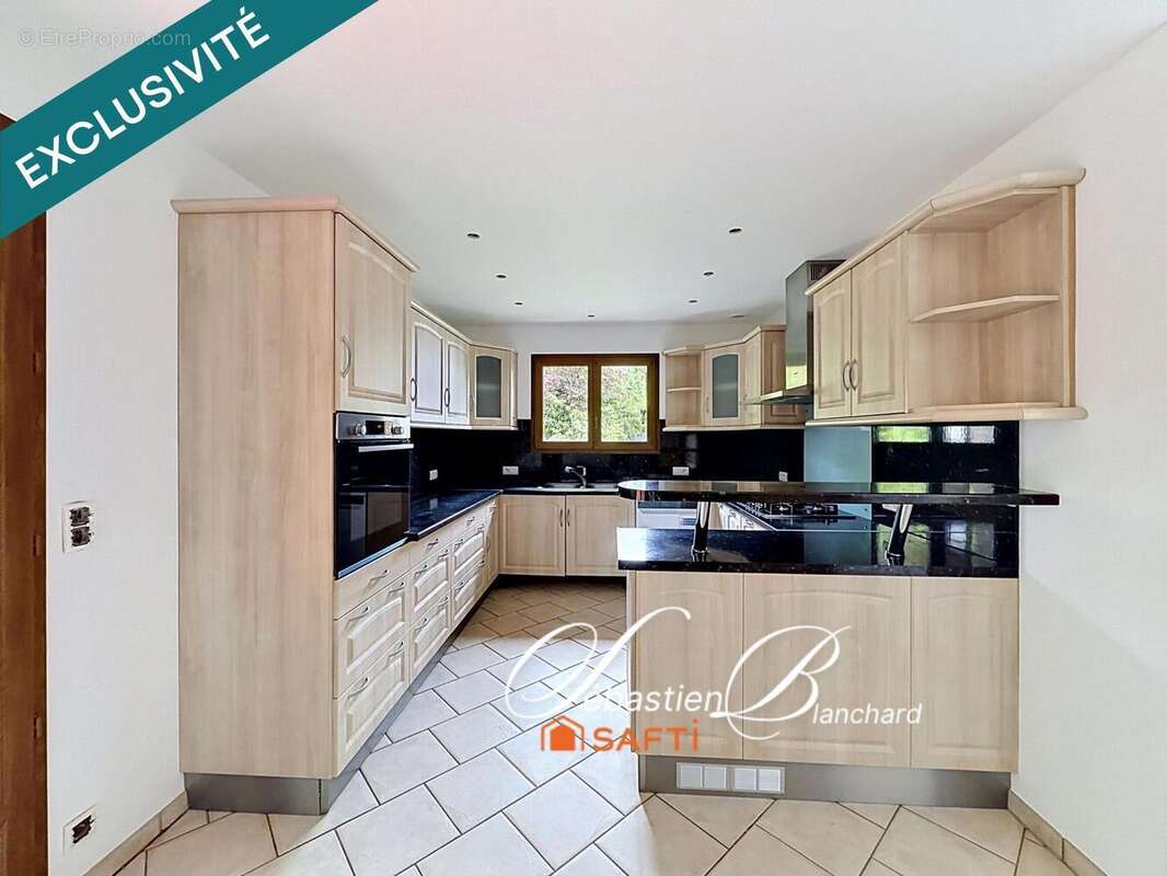 Photo 3 - Appartement à BELLEGARDE-SUR-VALSERINE