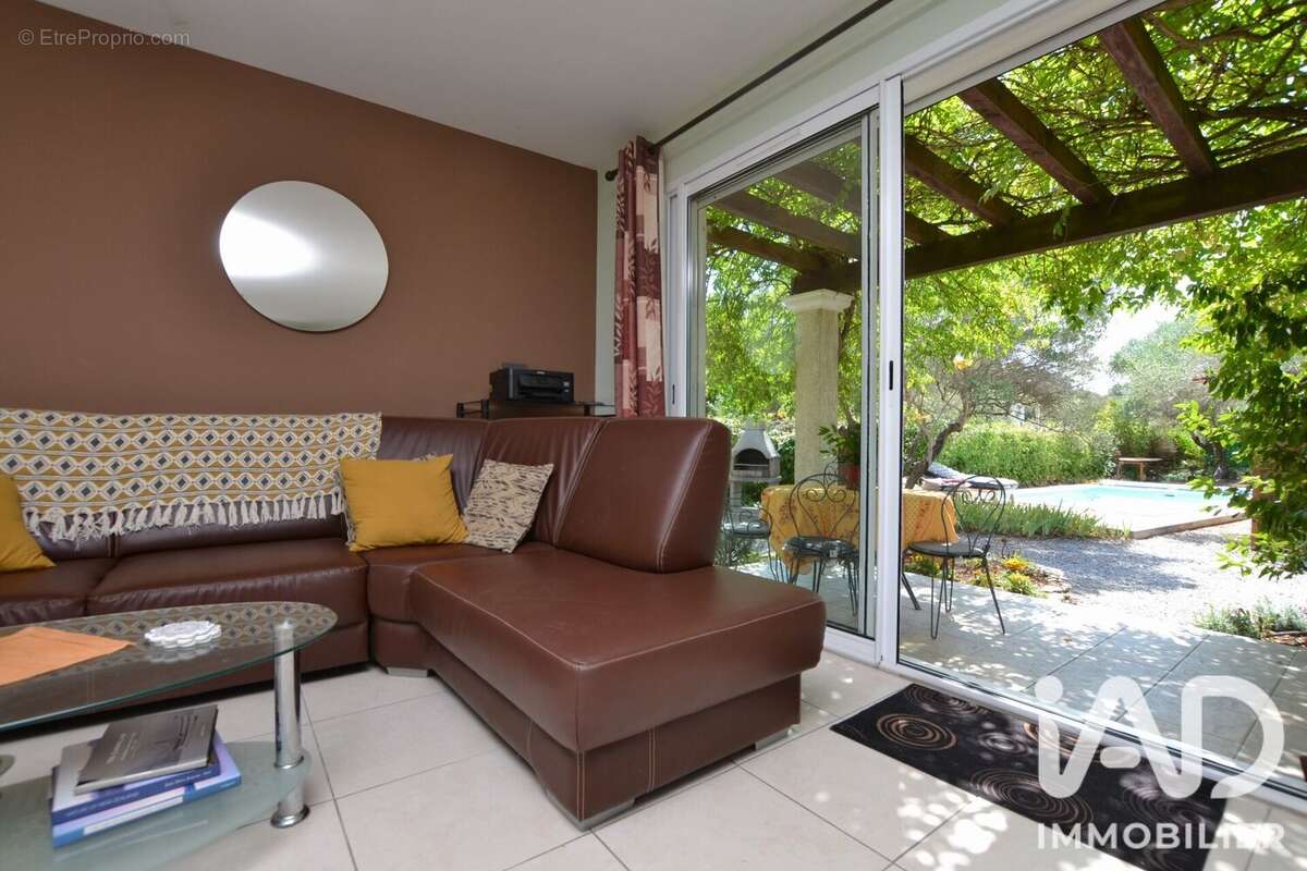 Maison 96 m² à Bize-Minervois  - photo 5