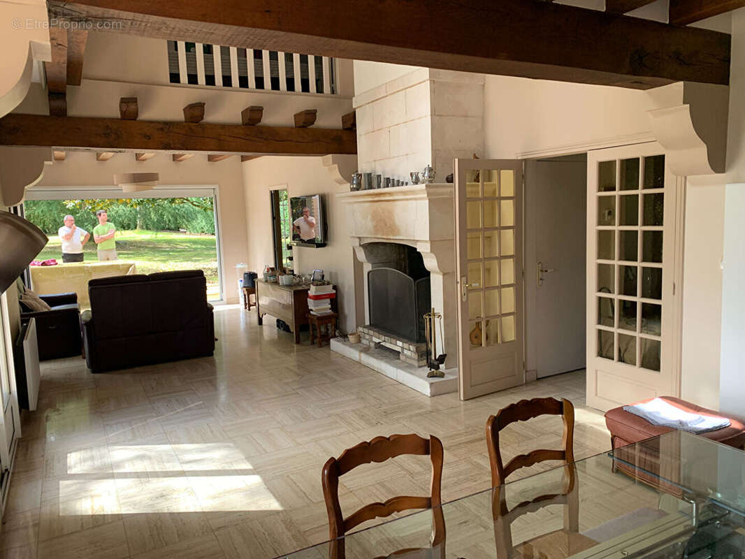 Maison à SAINT-SATURNIN