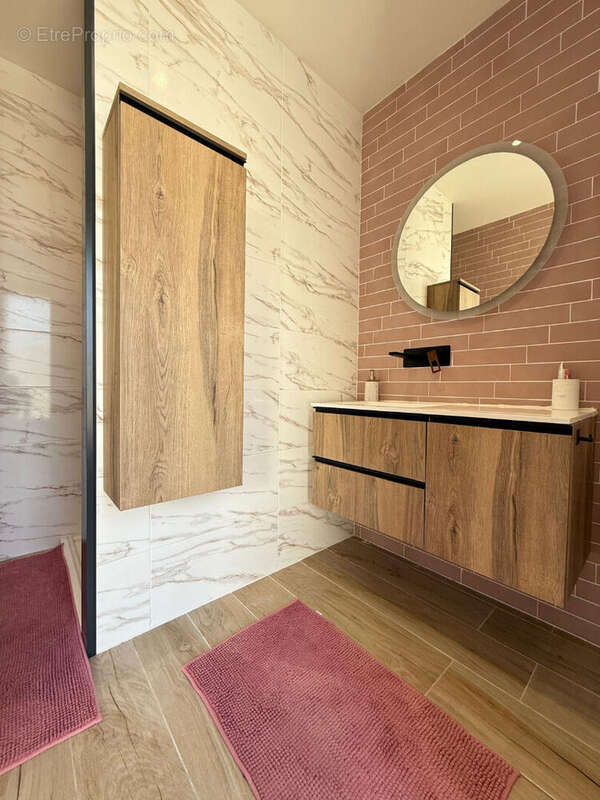 Maison à CHATELLERAULT