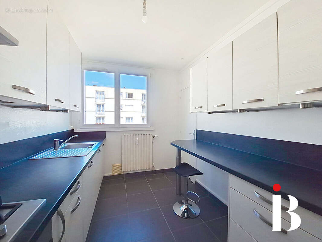 À VENDRE  Appartement T4 lumineux et au calme, secteur Beauséjour - photo 6