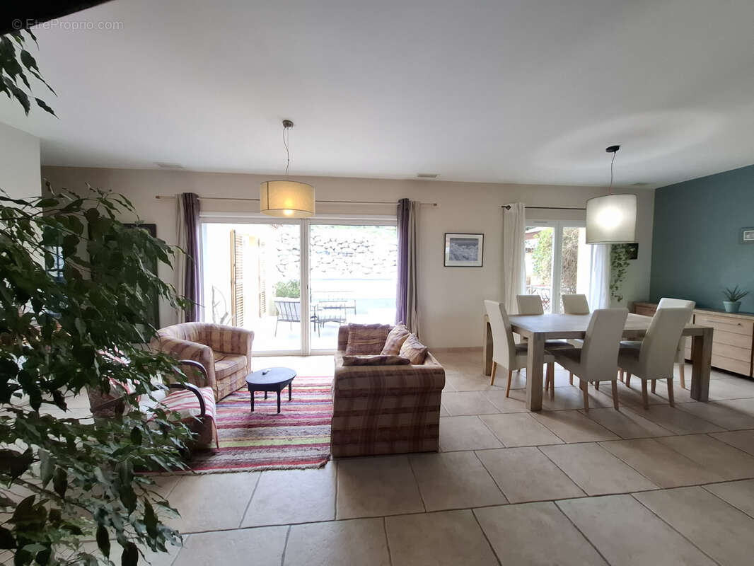 Maison à PEYRIAC-DE-MER