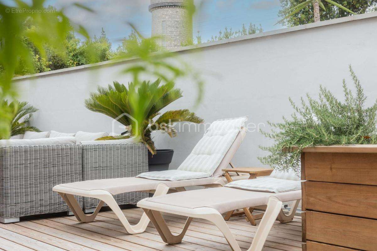 BIARRITZ – Élégante villa familiale rénovée avec prestations haut de gamme et jacuzzi - photo 4