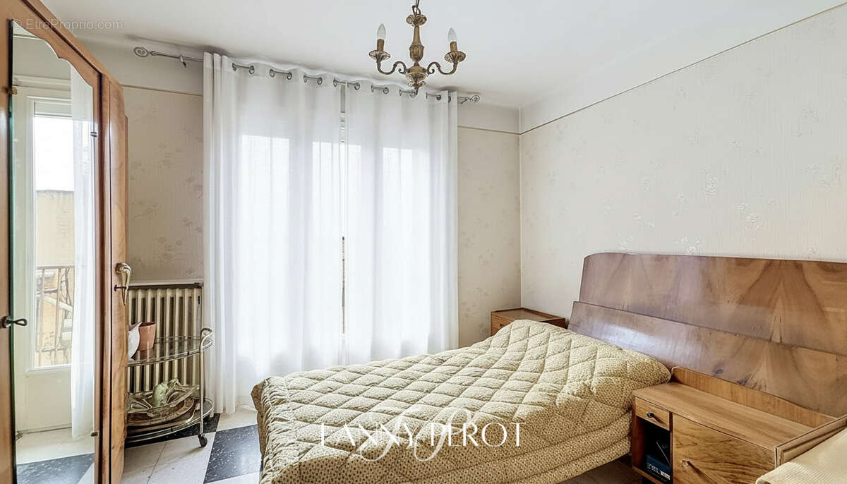 Appartement T4 de 91m² à Perpignan - photo 10