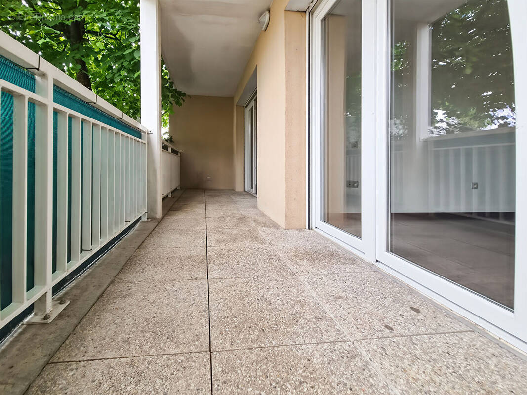 Appartement à VILLENAVE-D'ORNON