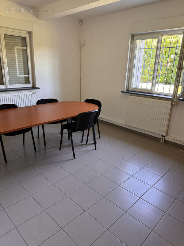 Commerce à WITTENHEIM