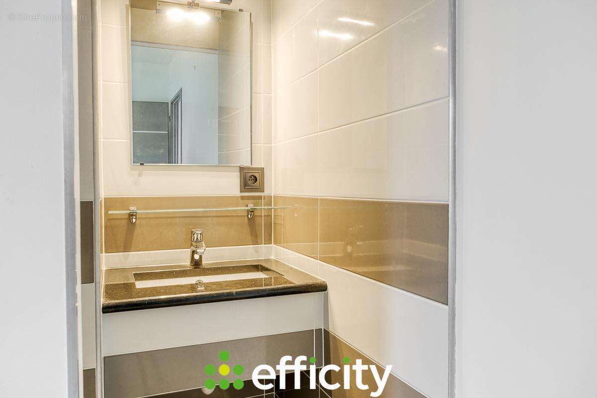 Maison à CHASSE-SUR-RHONE