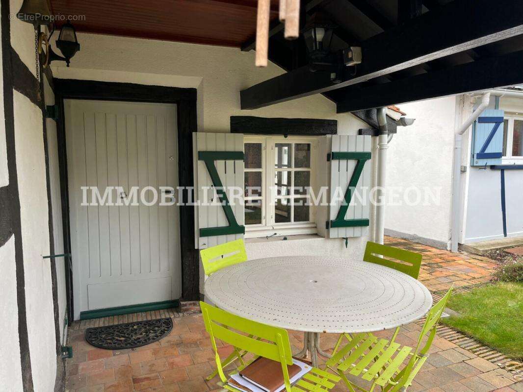 Maison à PIERREFITTE-SUR-SAULDRE