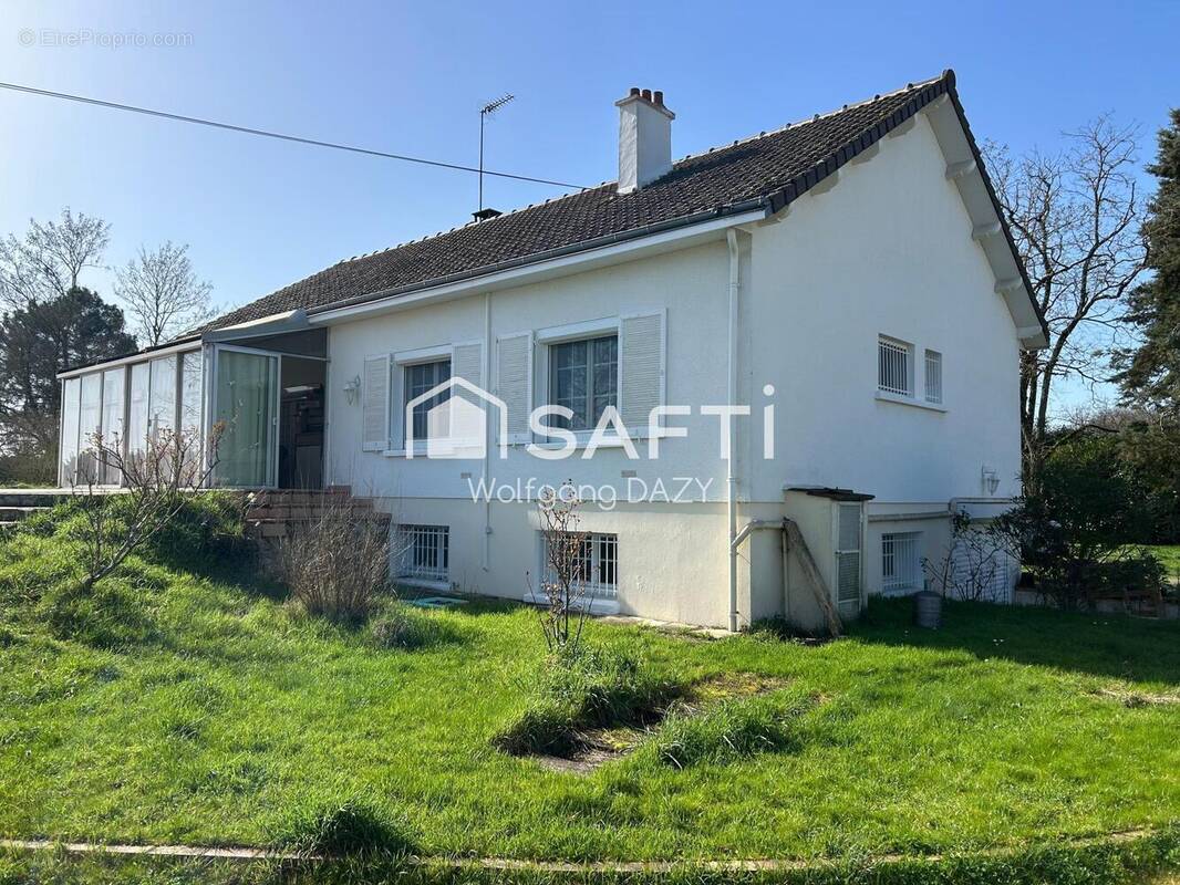 Photo 1 - Maison à AVAILLES-EN-CHATELLERAULT