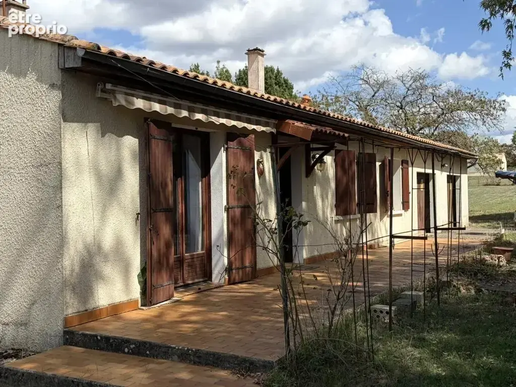 Maison à VITRAC-SAINT-VINCENT