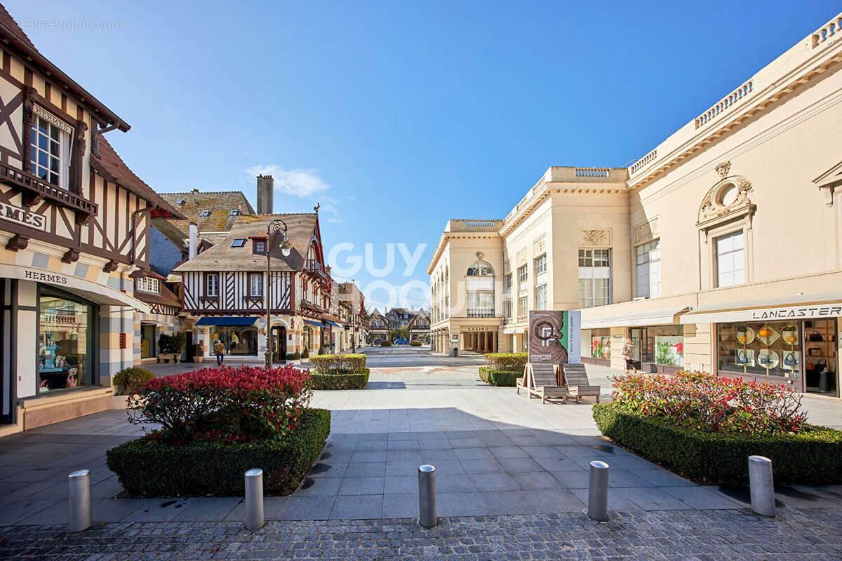 Appartement à DEAUVILLE