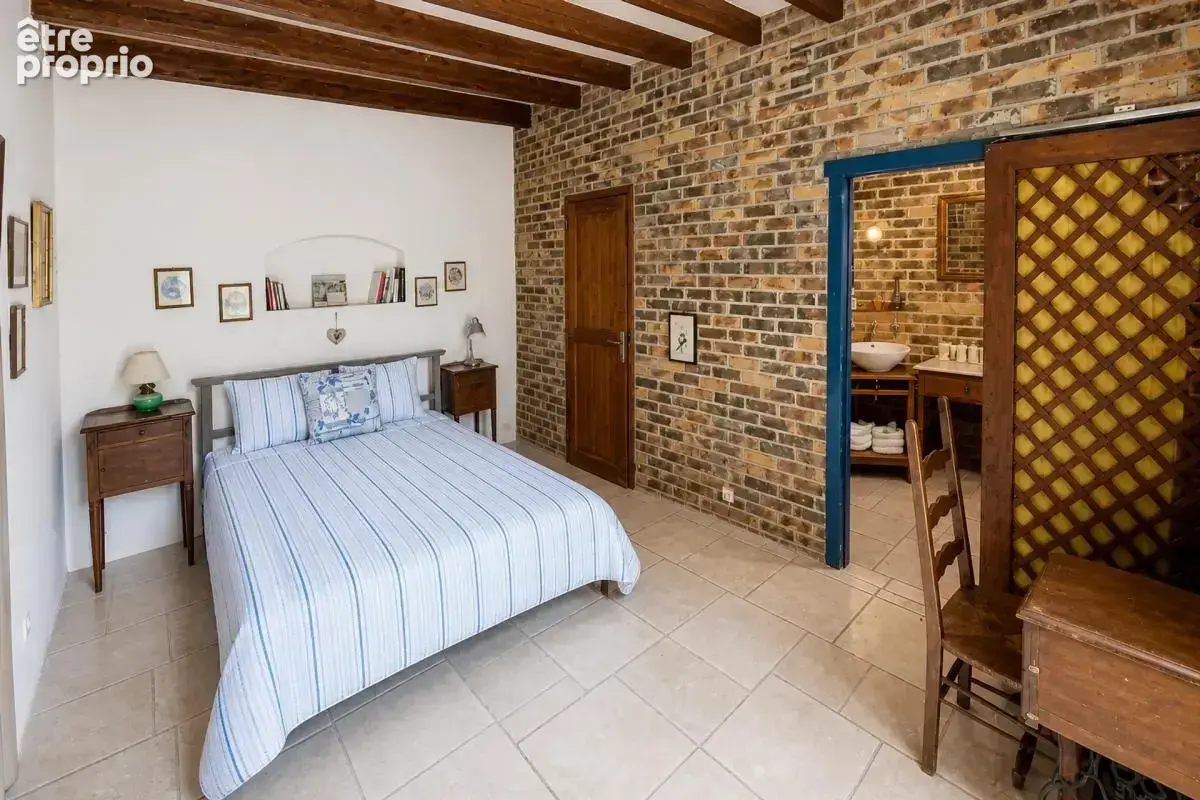 Maison de 5 pièces de 114 m² à Villeneuve-sur-Yonne - photo 8
