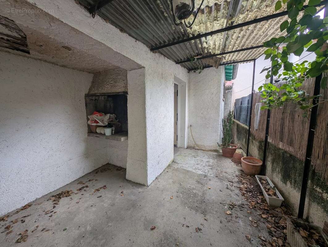 Appartement à CANTARON