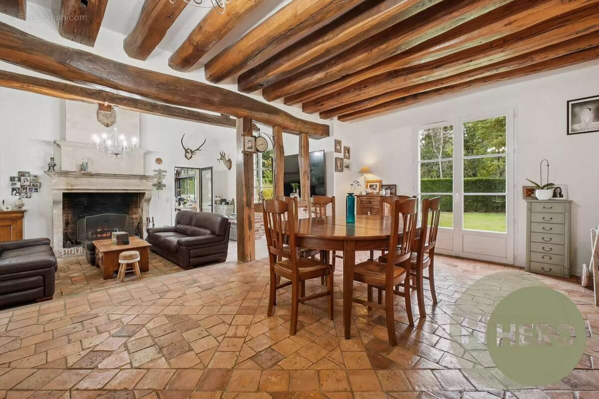 Maison à MONTFORT-L&#039;AMAURY