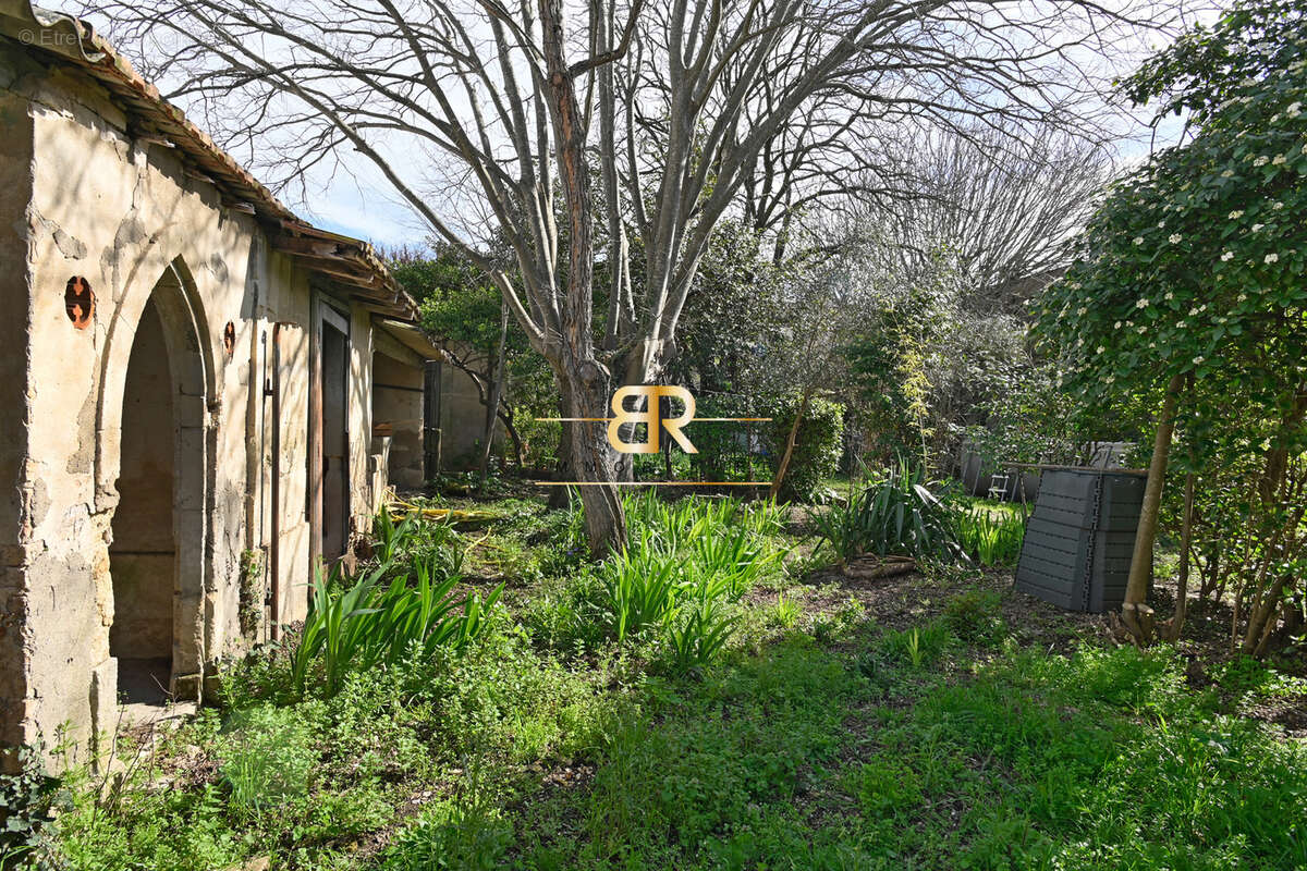 Maison à UCHAUD