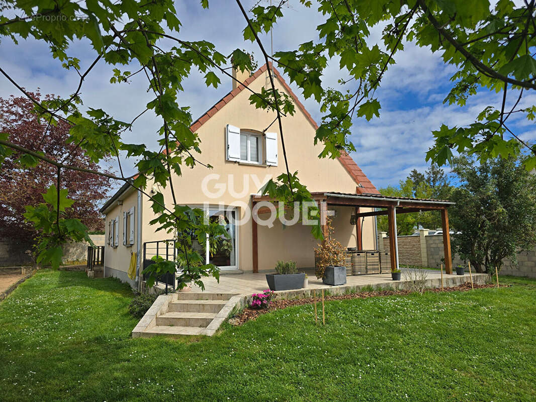 Maison à MILLY-LA-FORET