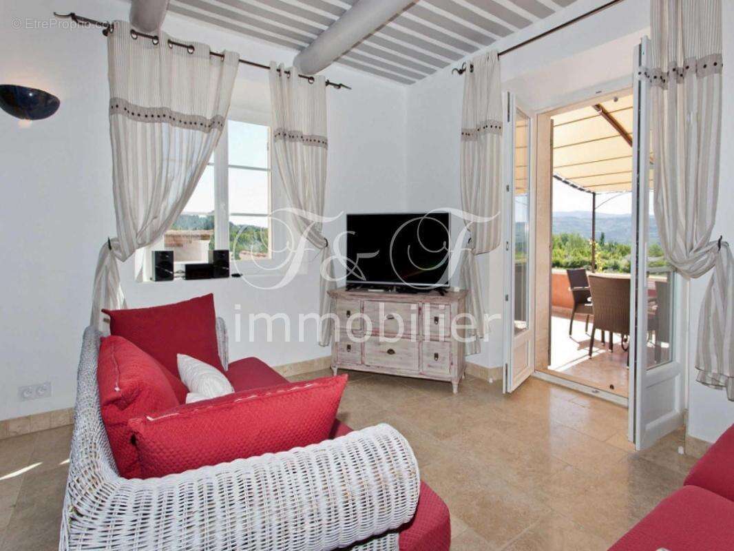 Maison à ROUSSILLON