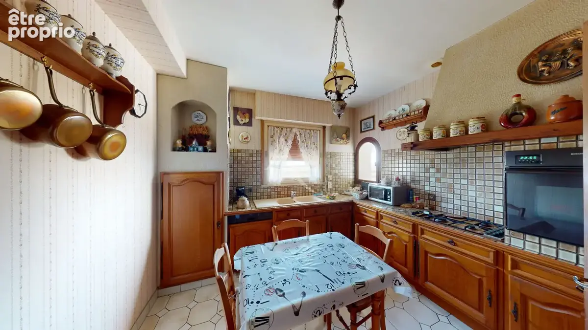 Grande maison 6/7 chambres et dependances a cisse - photo 5
