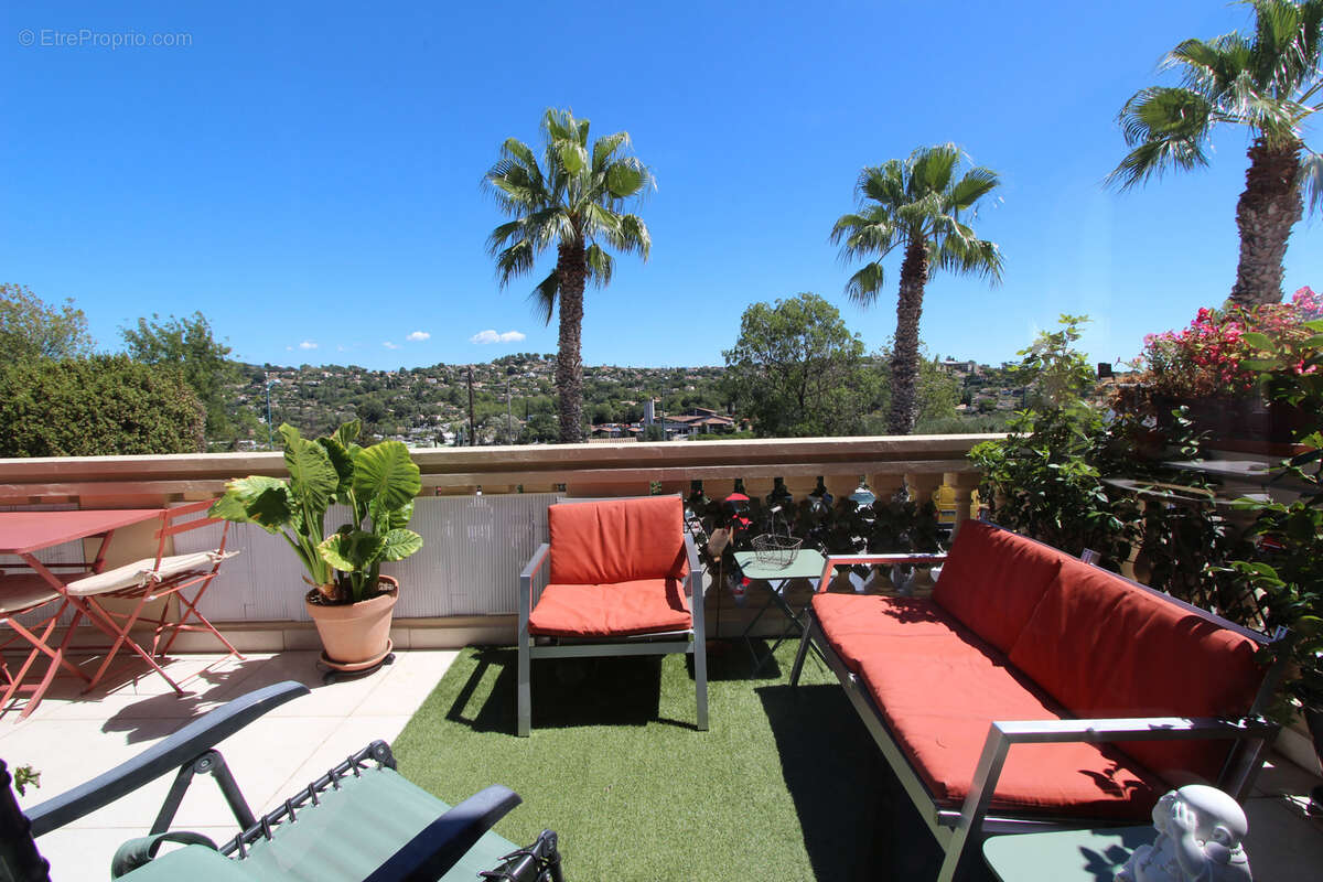 Appartement à VILLENEUVE-LOUBET