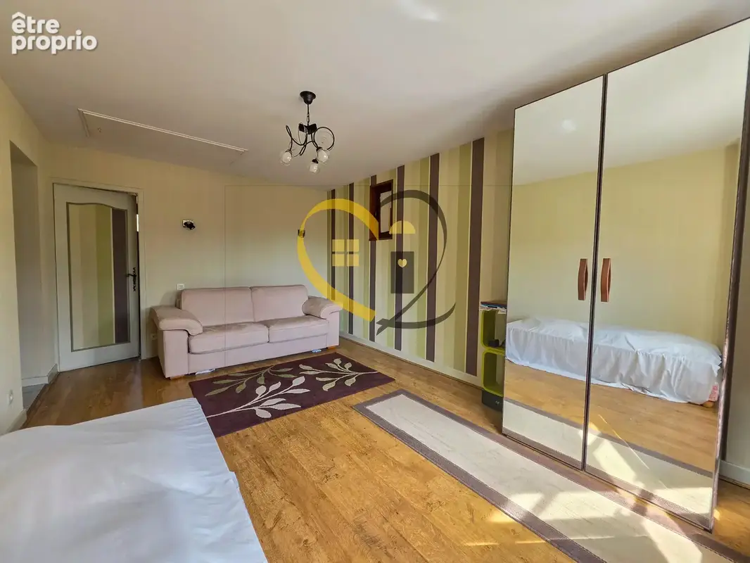 Maison plain-pieds de 148 m² à Trevol - photo 18