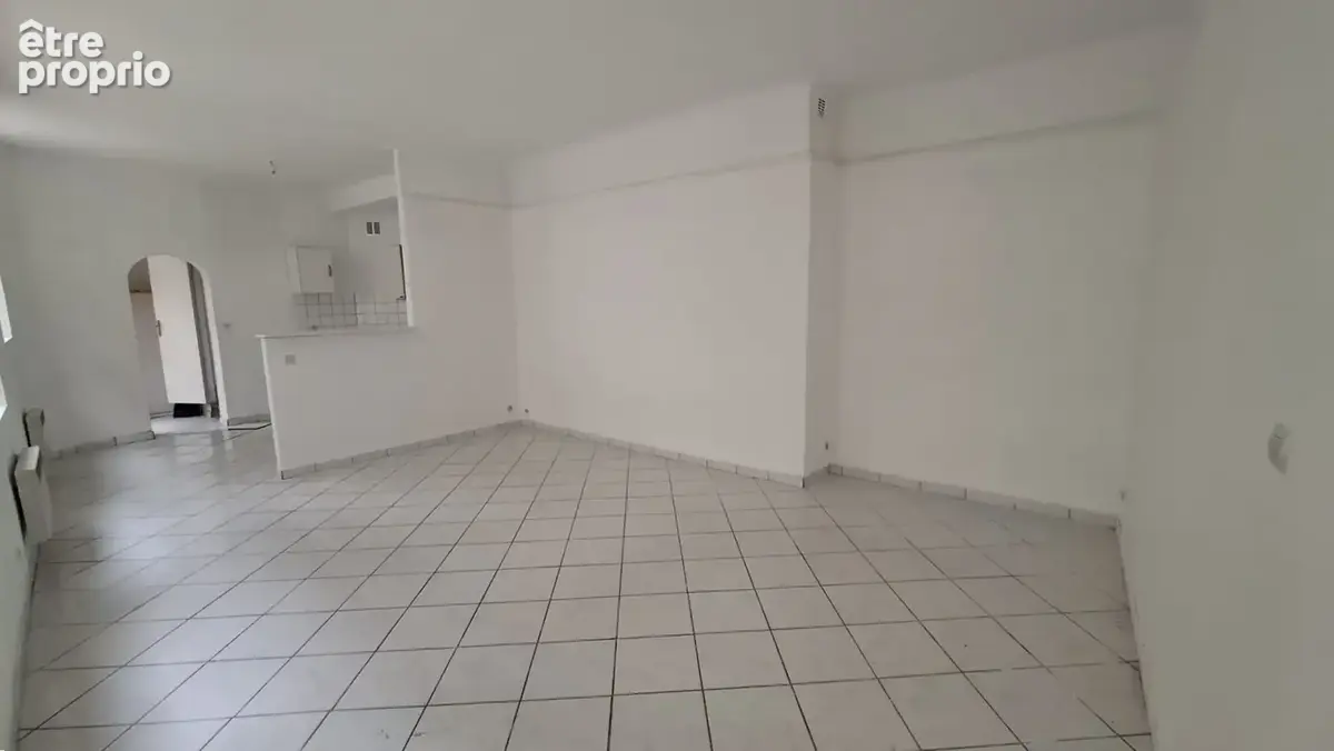 Appartement à vendre 5 pièces saint quentin, place de l'hotel de ville (02100) - photo 2