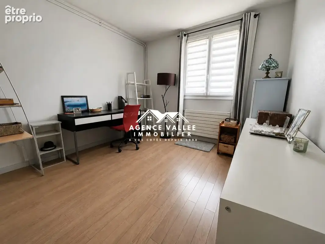 Maison 105 m² à Saint-Germain-Les-Corbeil  - photo 9