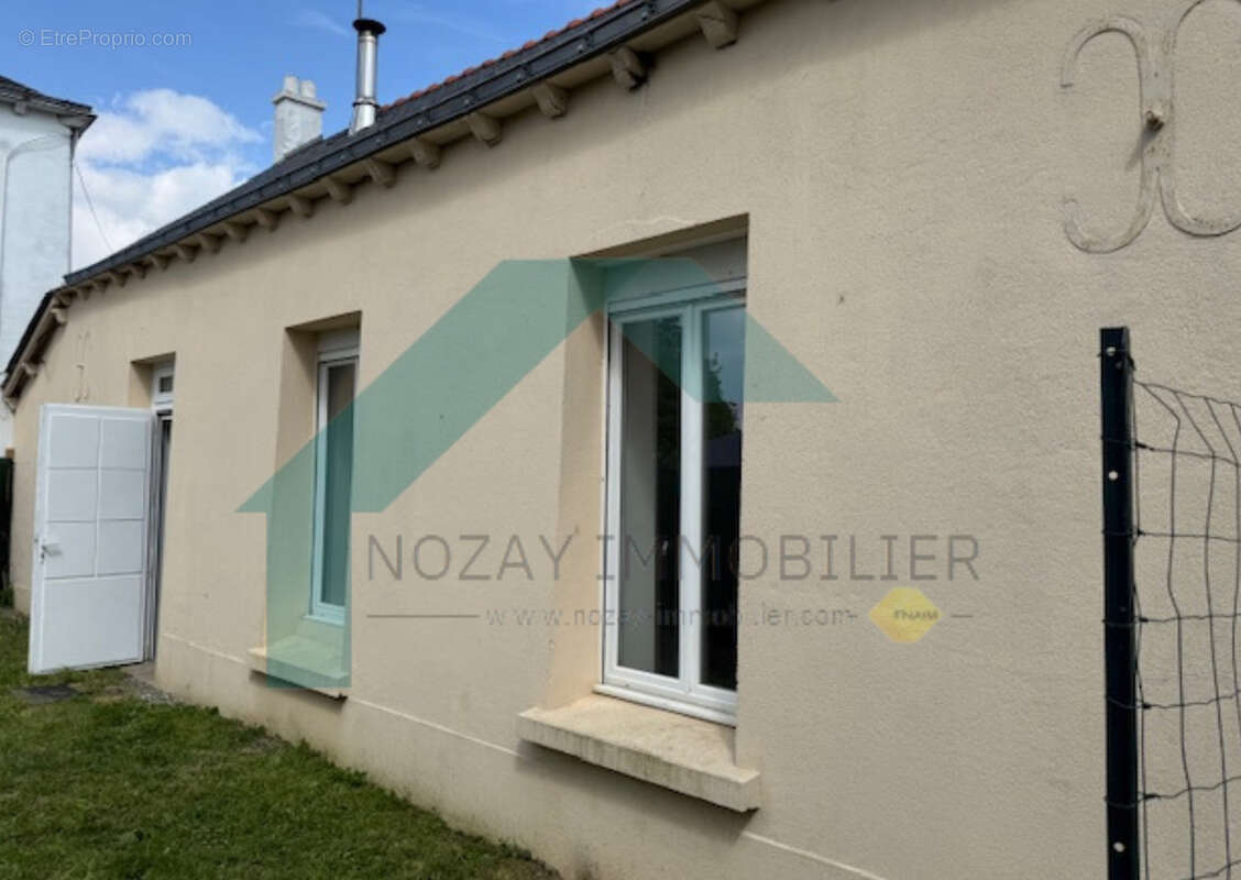 Maison à ISSE