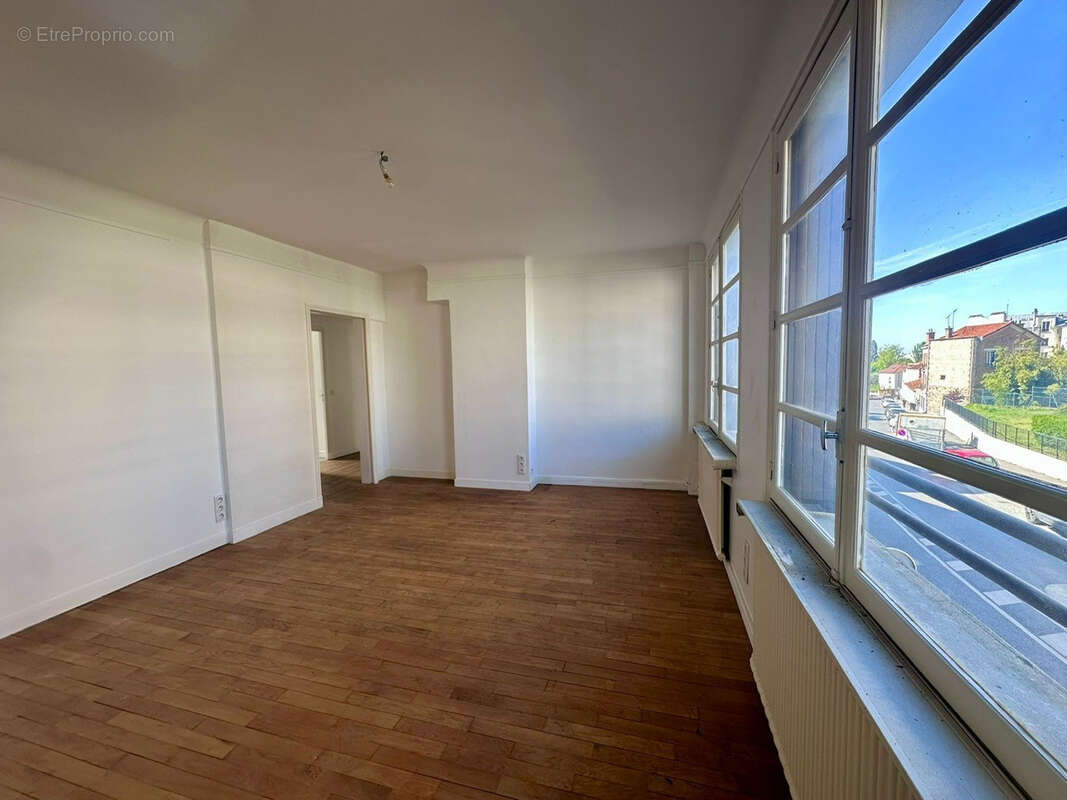 Appartement à FONTENAY-SOUS-BOIS