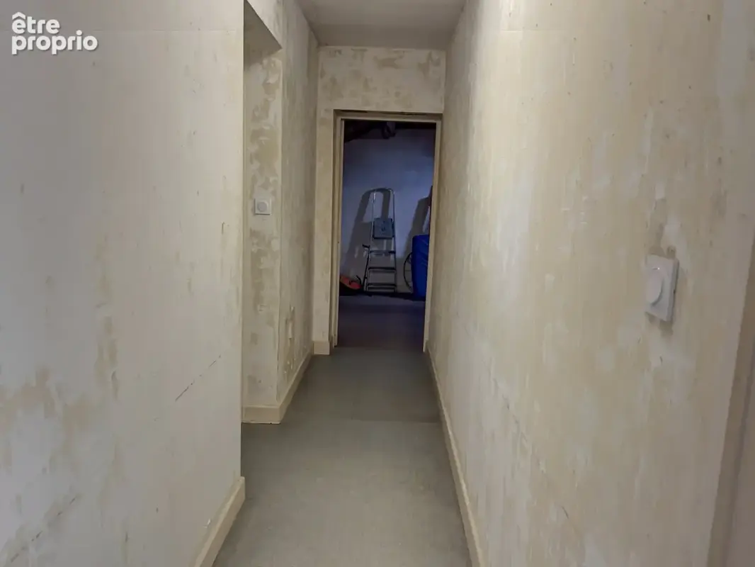 À découvrir : maison 4 chambres à finir de rénover - photo 13
