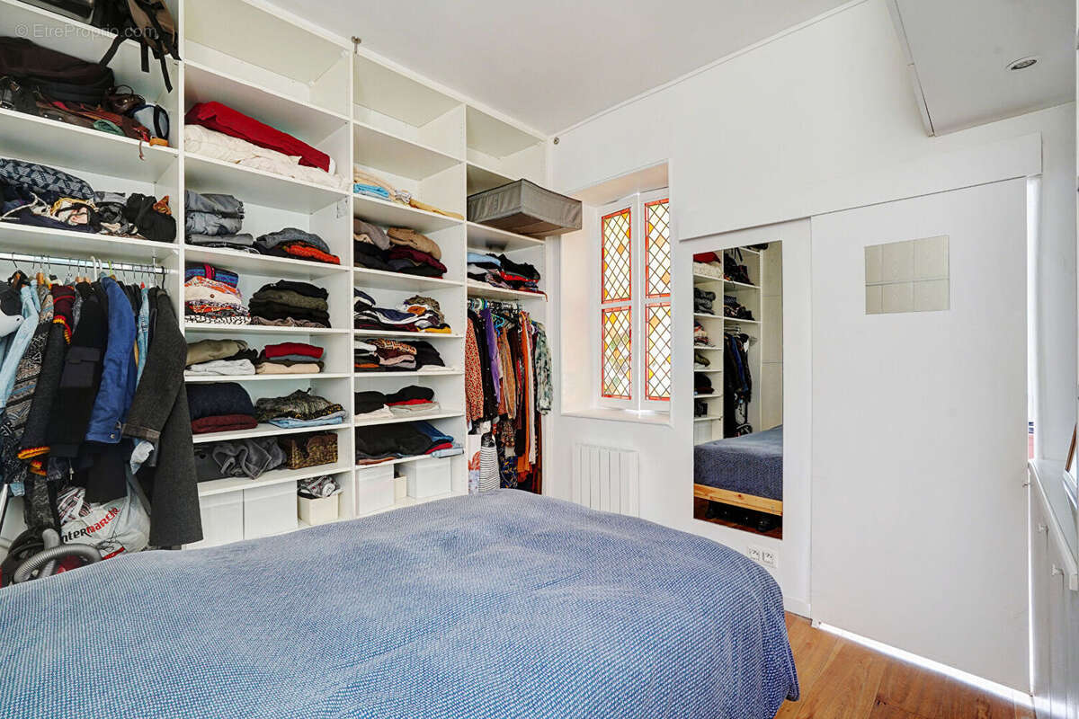 Appartement à PARIS-11E